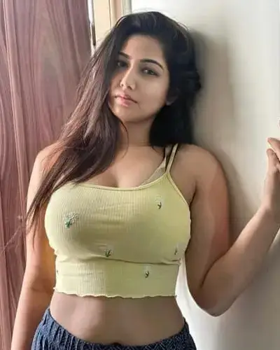 Escorts Naupada
